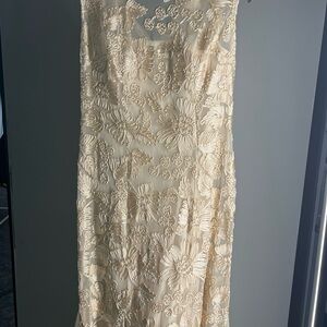 Alex Evenings Ivory Floral Lace Gown